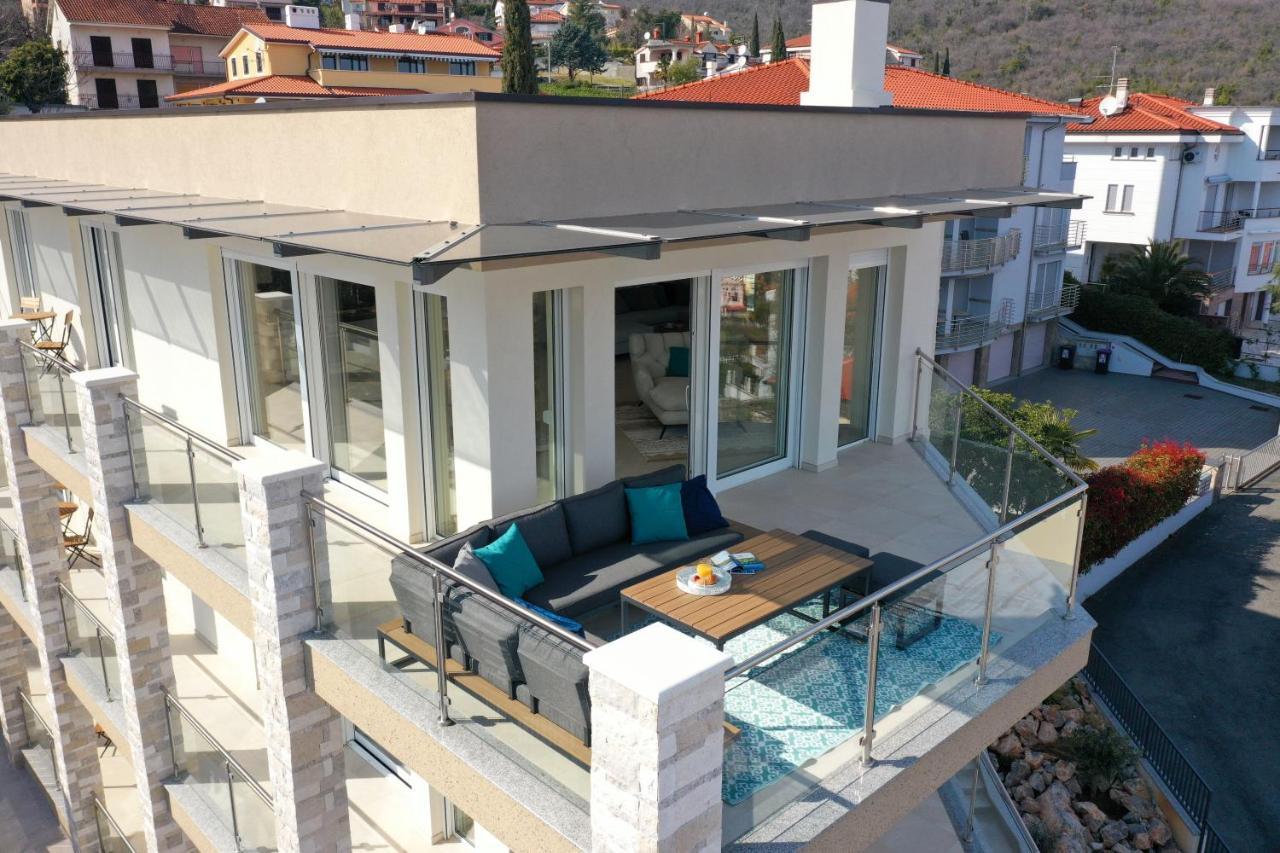 Villa Sunny Icici- Apartment Sky Exterior photo