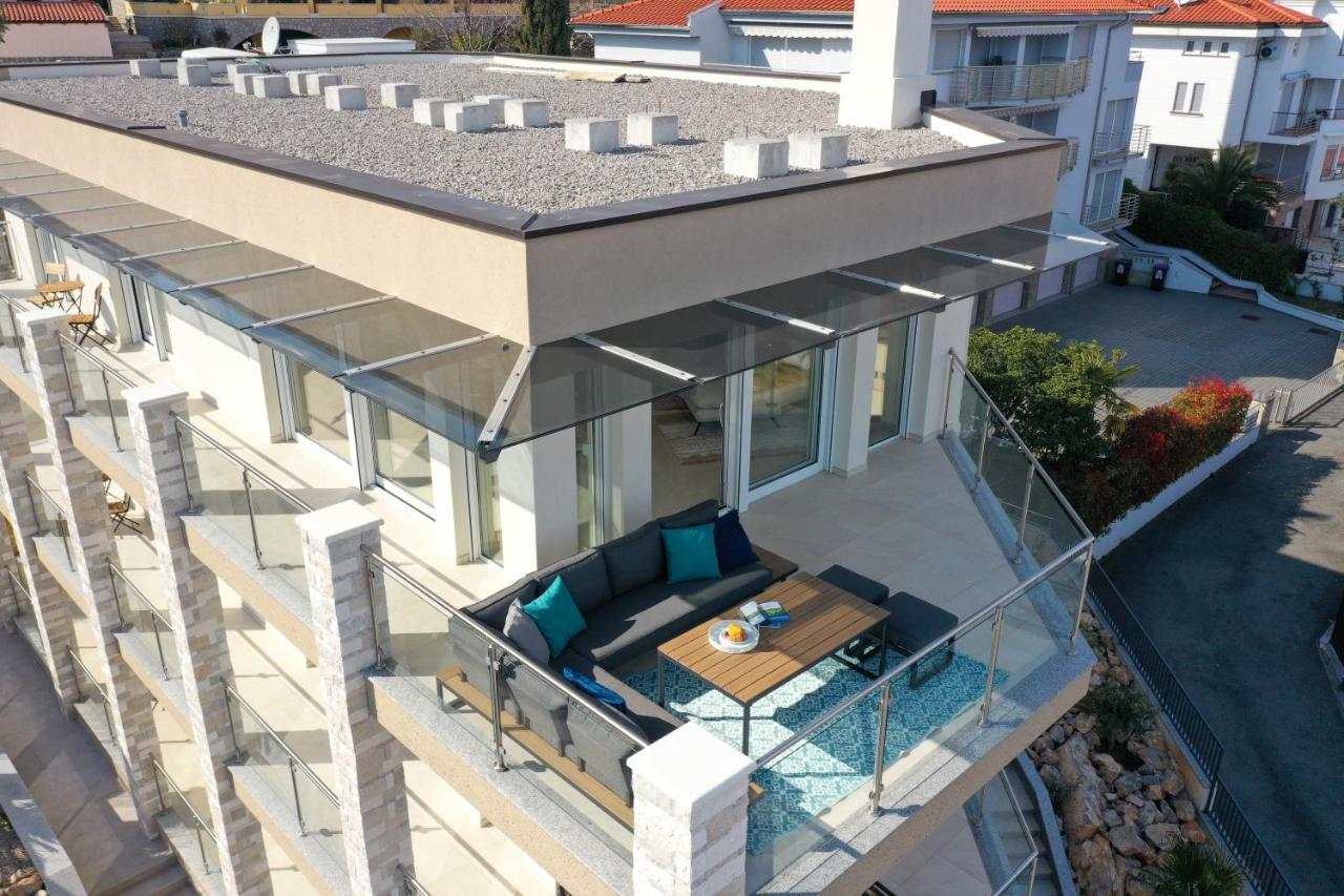 Villa Sunny Icici- Apartment Sky Exterior photo